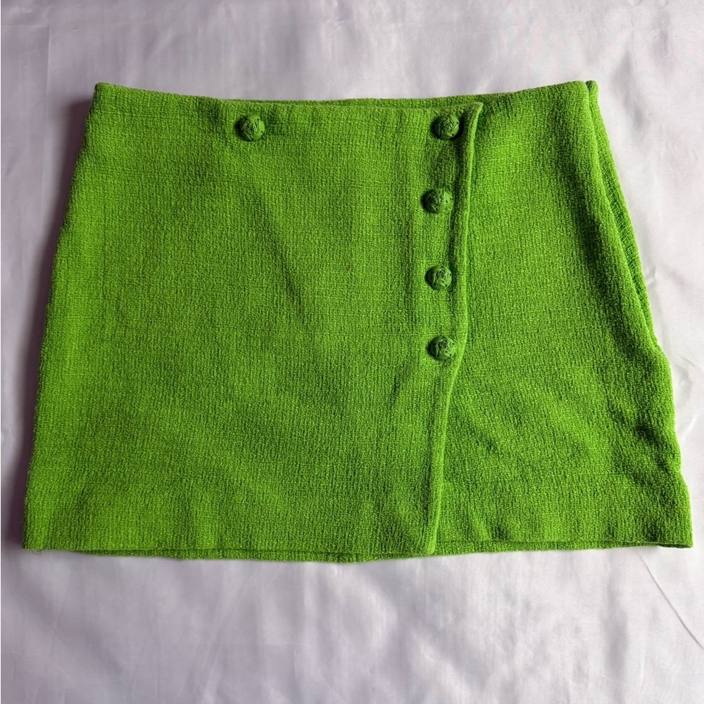 Zara Bright Green Mini Skirt with Buttons L